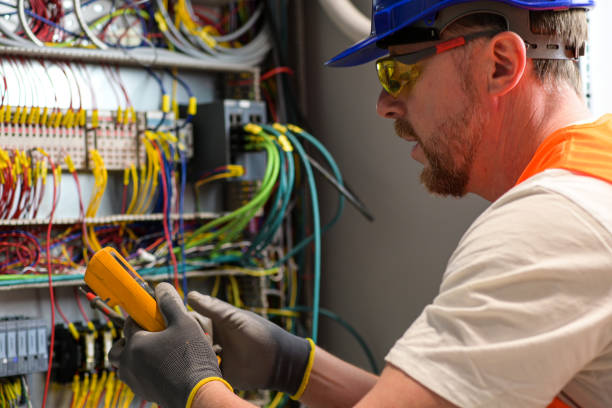 Best Licensed Electrician  in Delhi, LA